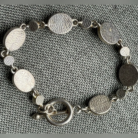 Peridot & Tiger Eye Silver Plated Bracelet - Picture 6 of 7